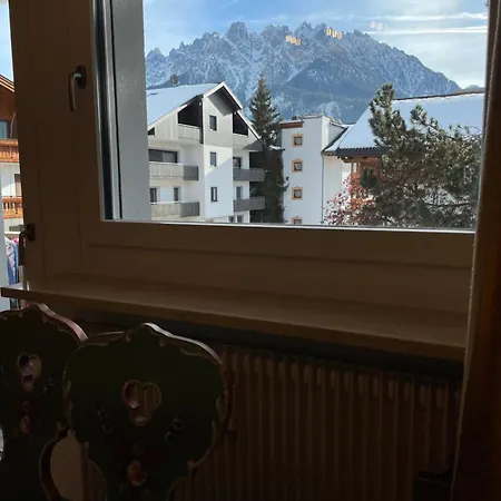 Appartamento A Dobbiaco Nel Cuore Delle Dolomiti Exterior photo